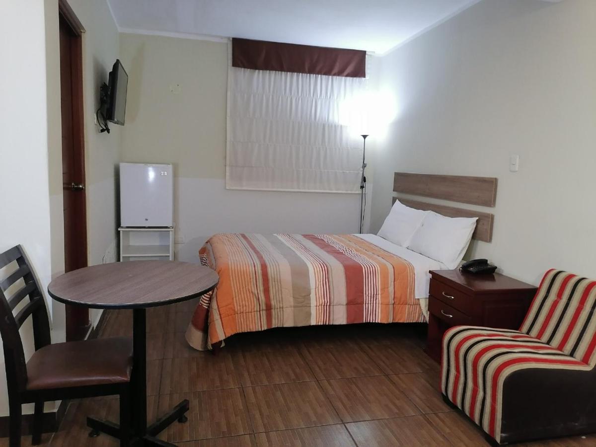 Hotel Plaza Barranca Eksteriør billede